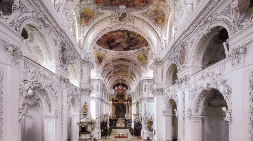 Bazilika/Stiftsbasilika