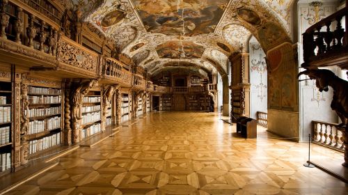 Klášterní knihovna 