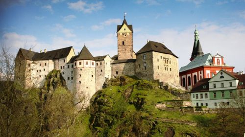 Nejmenší rotunda v Evropě, hrad Loket