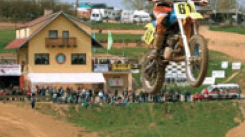 Terén Sv.Petra, 1. Motokrosový závod na uzavřené trati v Čechách