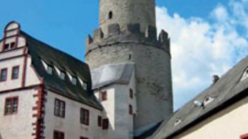 Hradní věž rod. sídla pánu a Fojtů na Weidě - hrad Osterburg